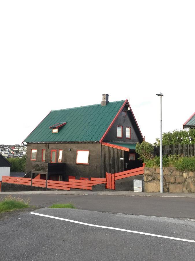 Cozy apartment in Tórshavn, Faroe Island with free parking. Exterior foto